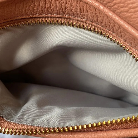 Rebecca Minkoff Women’s Blythe Pink Genuine Leather Crossbody Metal Chain - Picture 3 of 11